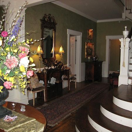Gonzales Belle Oaks Inn מראה חיצוני תמונה