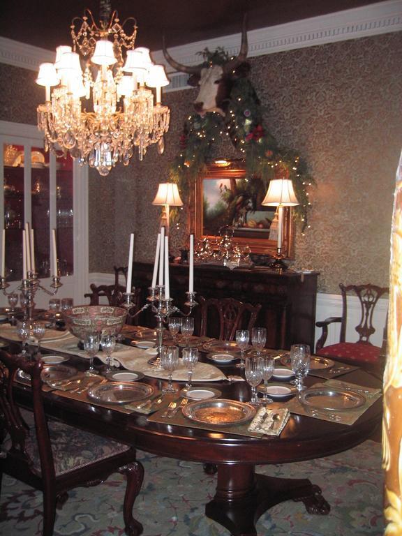Gonzales Belle Oaks Inn מראה חיצוני תמונה