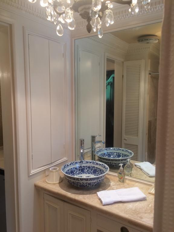 Gonzales Belle Oaks Inn מראה חיצוני תמונה
